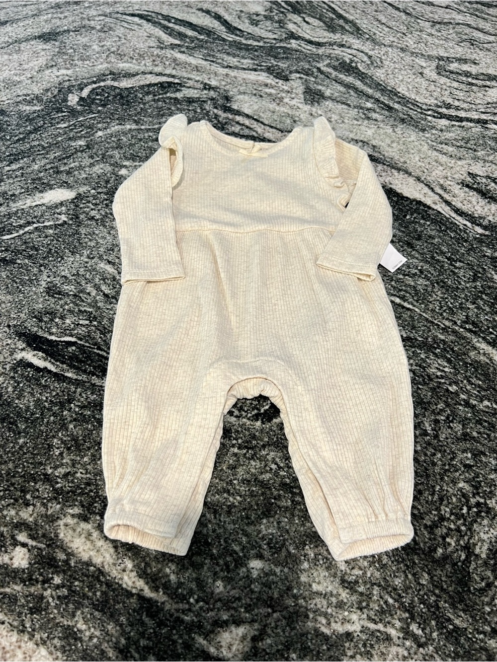 Old Navy Cream Ribbed Baby Romper 3-6M